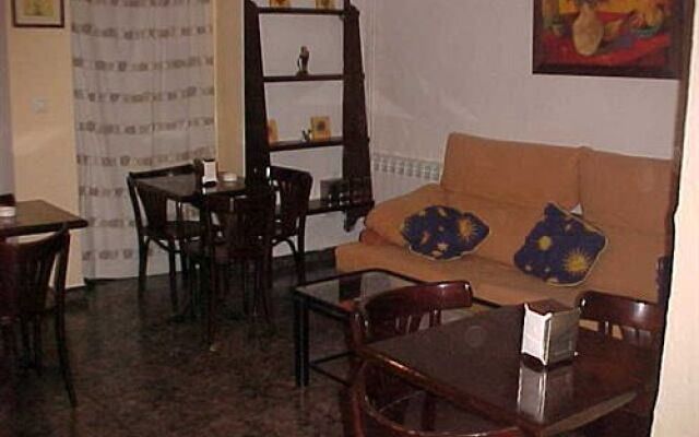 Hostal Pensió Maricel