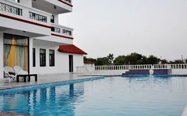 Barmer House