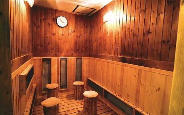 Capsule Hotel And Sauna Cosmo Plaza Akabane