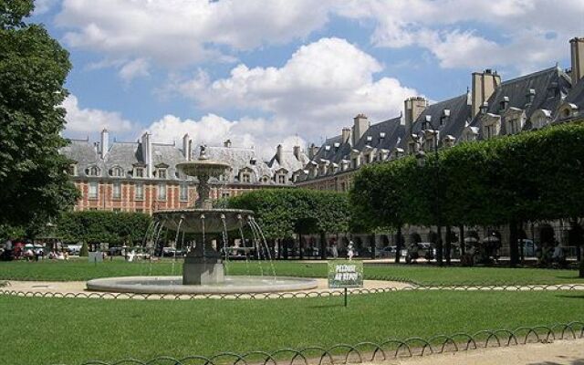 Coeur de Paris - Place des Vosges