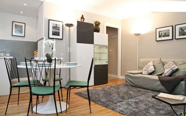 Place des Vosges - Bastille Apartment