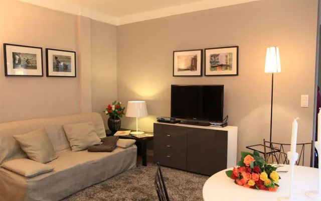 Place des Vosges - Bastille Apartment