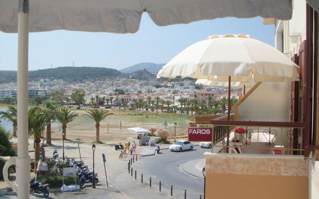 Faros Beach Mini-Hotel