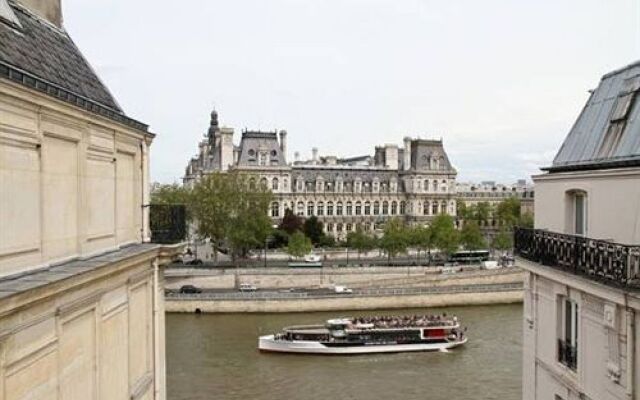 Coeur de Paris - le de la Cite