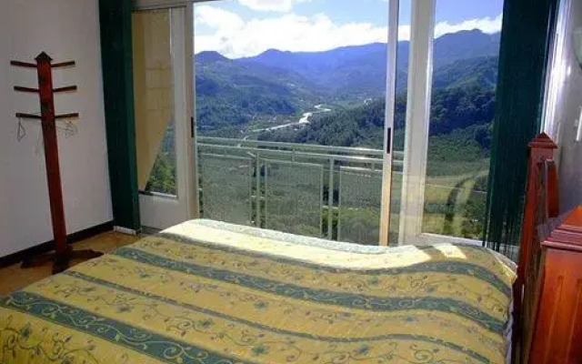 Sanchiri Mirador & Lodge