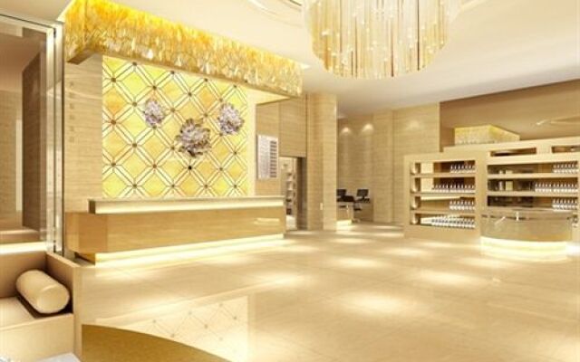 Titan Caoyang Business Hotel