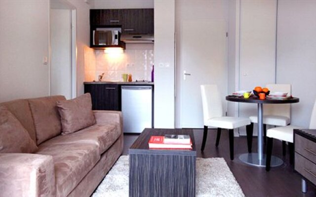 Park & Suites Confort Toulouse LHers