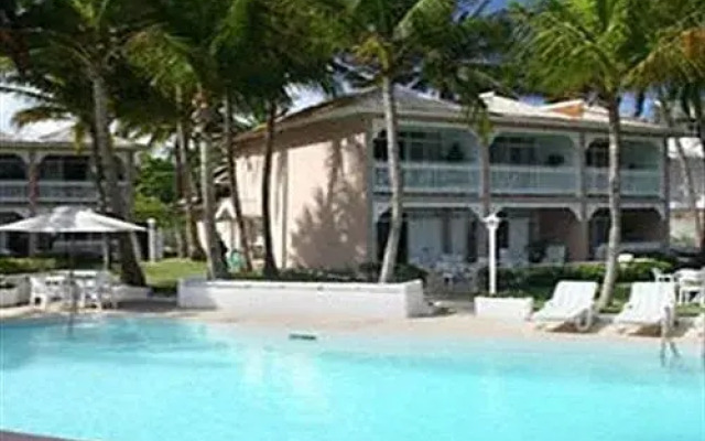 Coral Cay Villas
