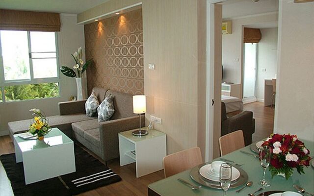 Lumpini Residence Sathorn