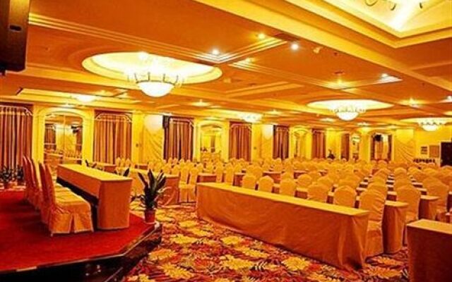 Nanchang Huayu New World Hotel