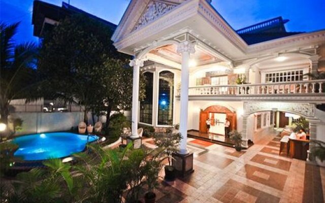 Lotus Luxury Villa