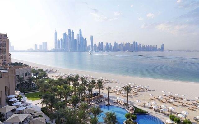 Zenith - Palm Jumeirah Fairmont