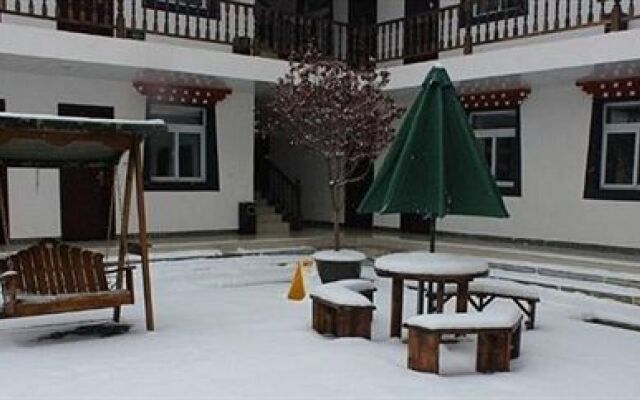 Shangri-La Melody Hotel