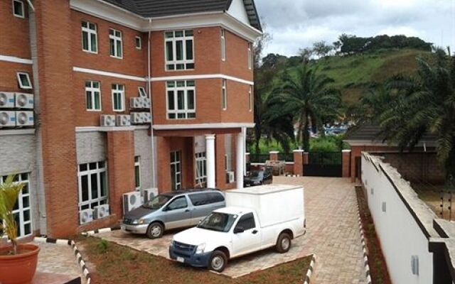 Thornberry Kennan Country Lodge