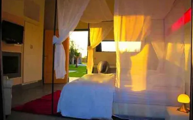 Taj Omayma