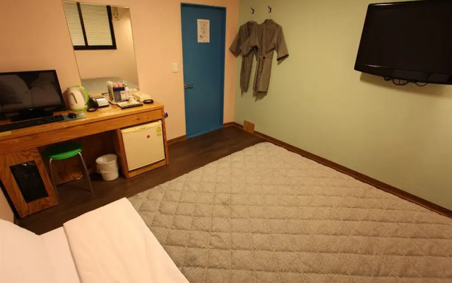 Hotel Yam