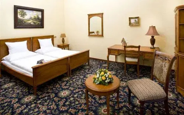 Chateau Zbiroh Hotel