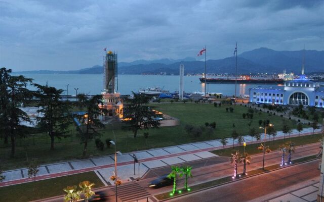 Batumi World Palace Hotel