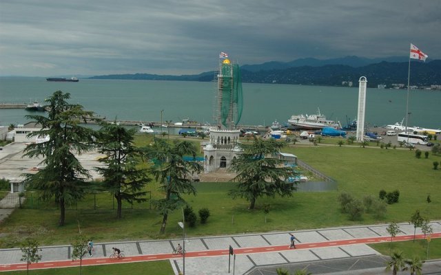 Отель Batumi World Palace