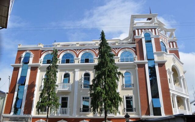 Batumi World Palace Hotel