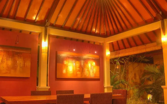 Villa Sabandari Hotel
