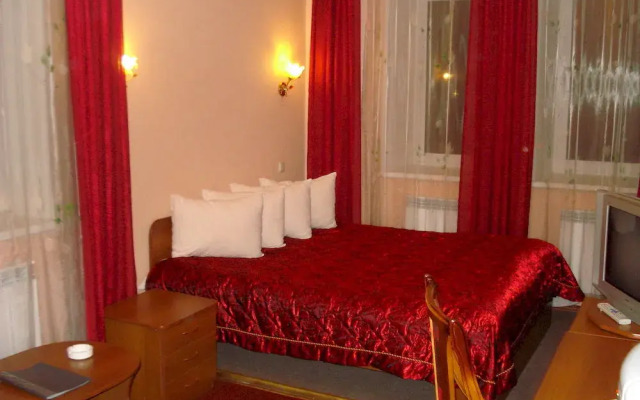 Yahont Hotel
