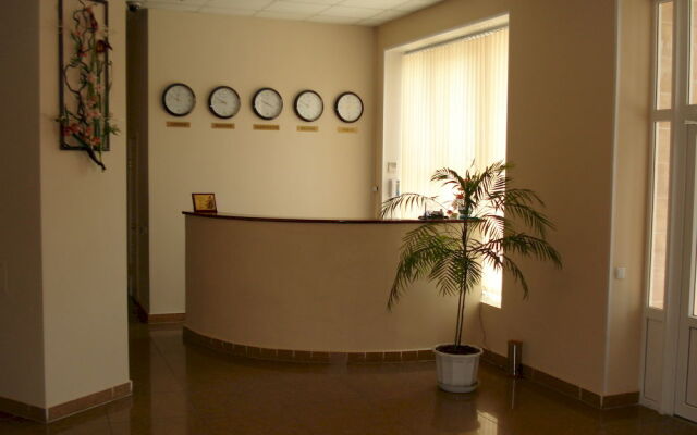 Yahont Hotel