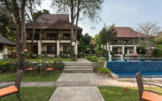 Lanna Dusita Riverside Boutique Resort
