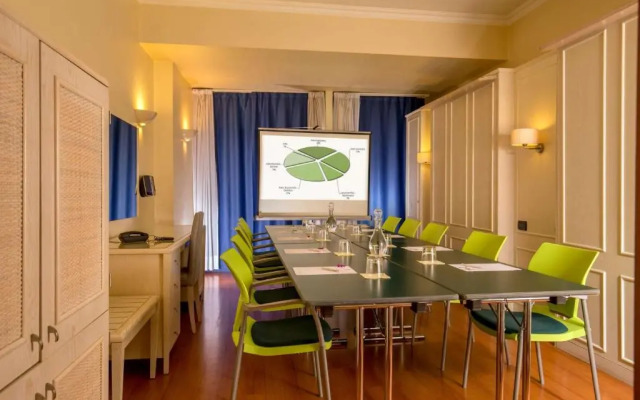Best Western Globus Hotel