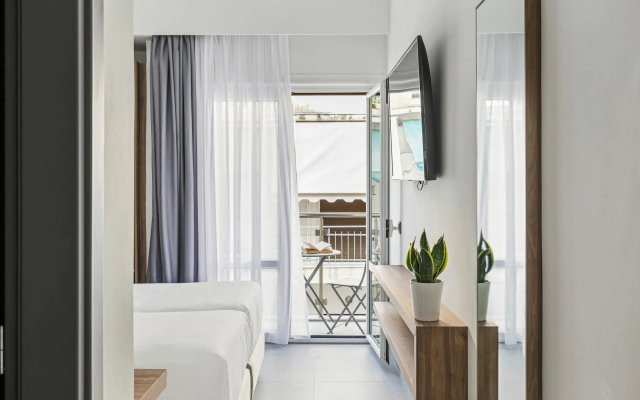 The Q Hotel