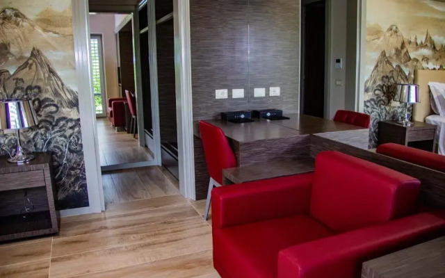 Kairos Resort