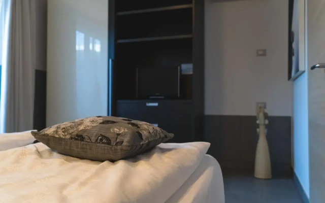 Residence Desire