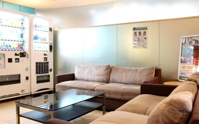Livemax Budget Korakuen Hotel