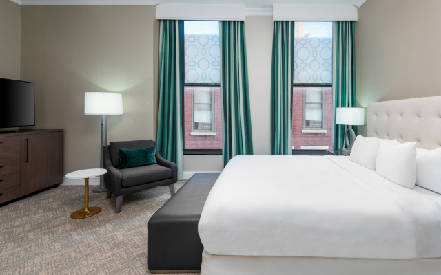 Hilton Pennywell St. Louis at the Arch
