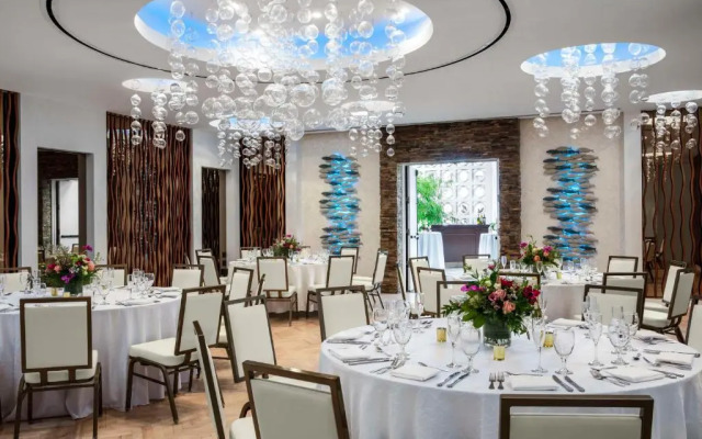 Costa d'Este Beach Resort and Spa