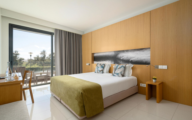 Água Hotels Riverside