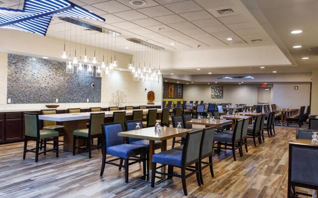 DoubleTree by Hilton Neenah