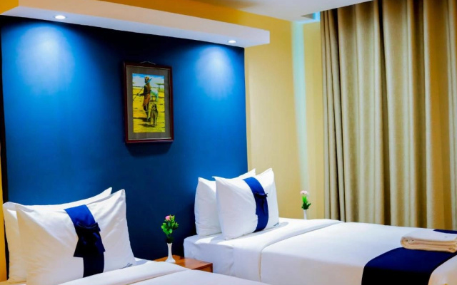Отель Parrot Hotel Arusha