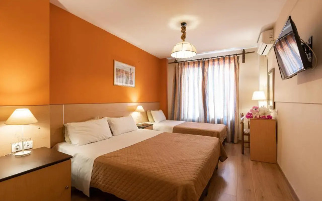 Alexandria Hotel
