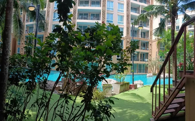 Atlantis Condo by Sompong