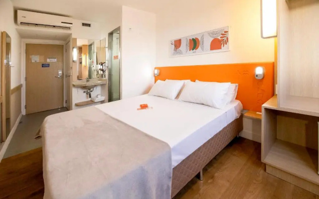 Hus Hotel Maringa