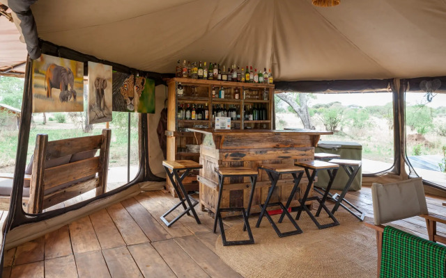 Baobab Tented Camp