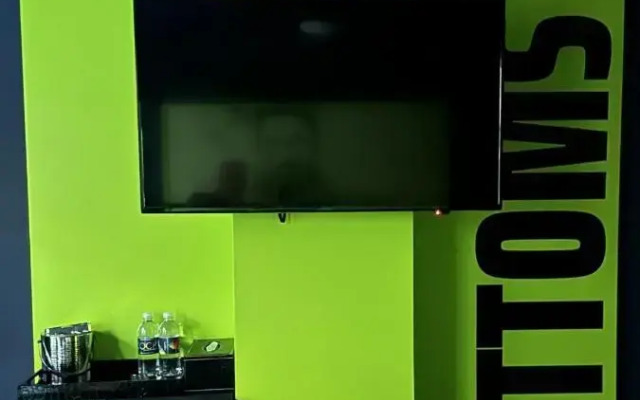 Mari Jean Hotel