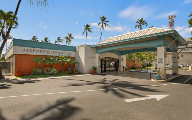 Airport Honolulu Hotel, Trademark Collection by Wyndham