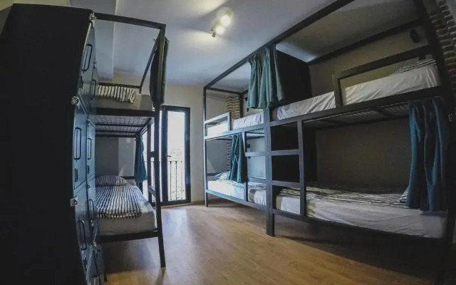 El Granado Hostel