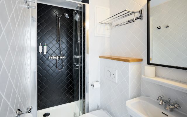 Hotel Rendez-Vous Batignolles