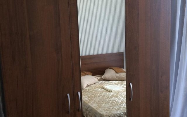 Bon Amour Mini-Hotel