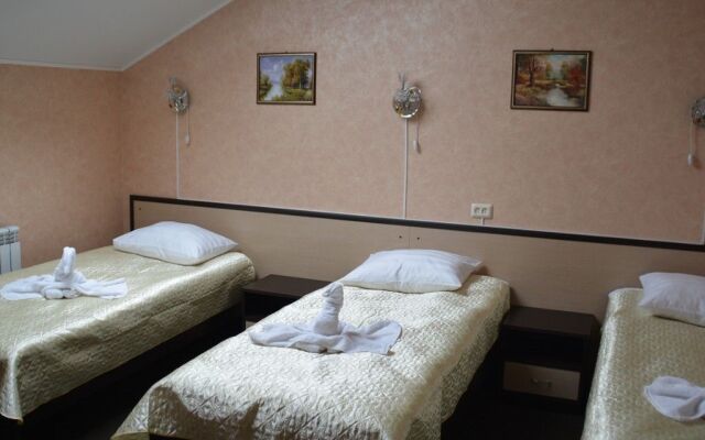 Karina Hotel
