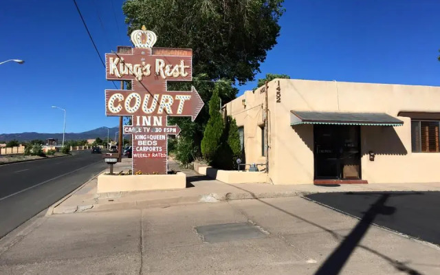 King's Rest Court Inn