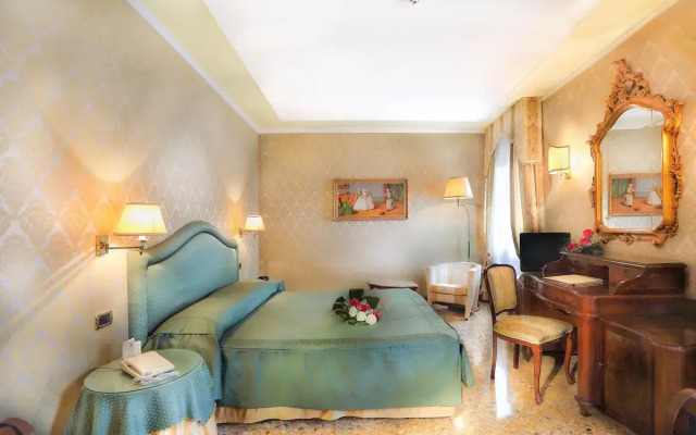 Colombina Hotel